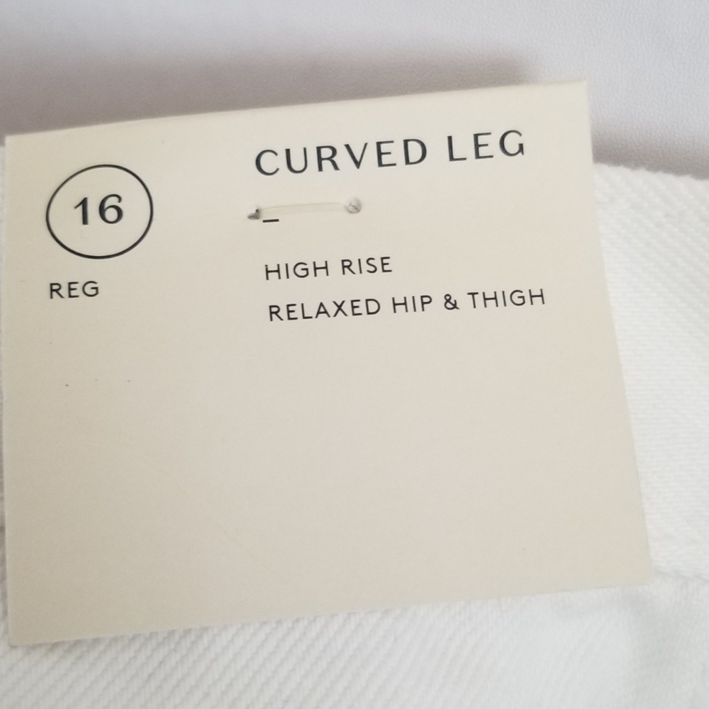 Universal Thread Cream Wide-Leg Jeans — High Rise Flare - Picture 7 of 9